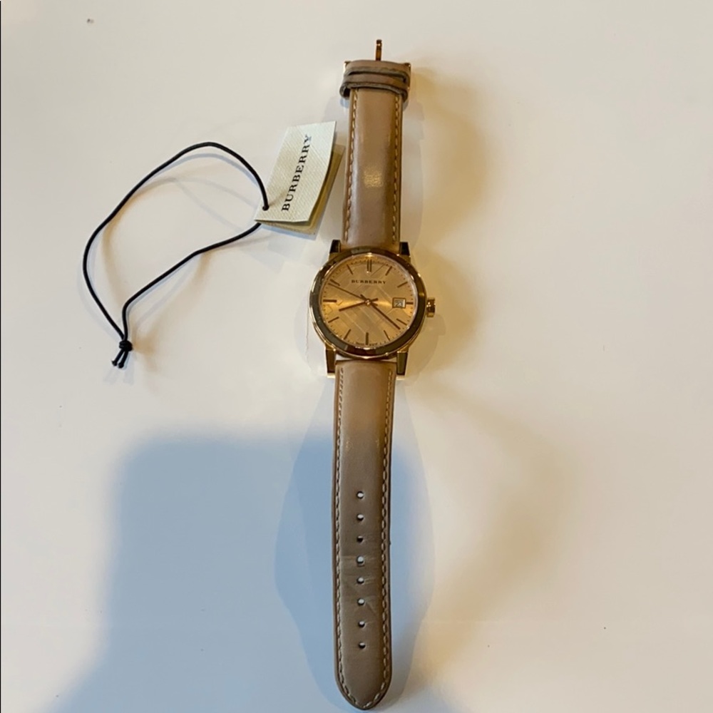 Burberry Beige Leather Strap Gold-Tone Dial Women's Watch